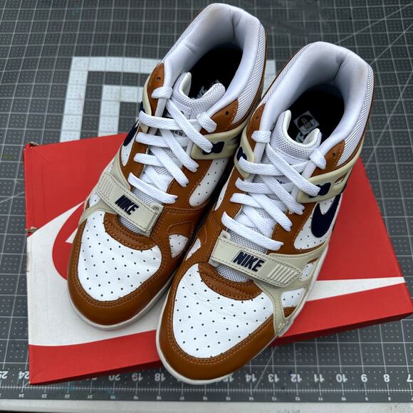 Nike Air Trainer 3 PRM \'Medicine\' main image 4